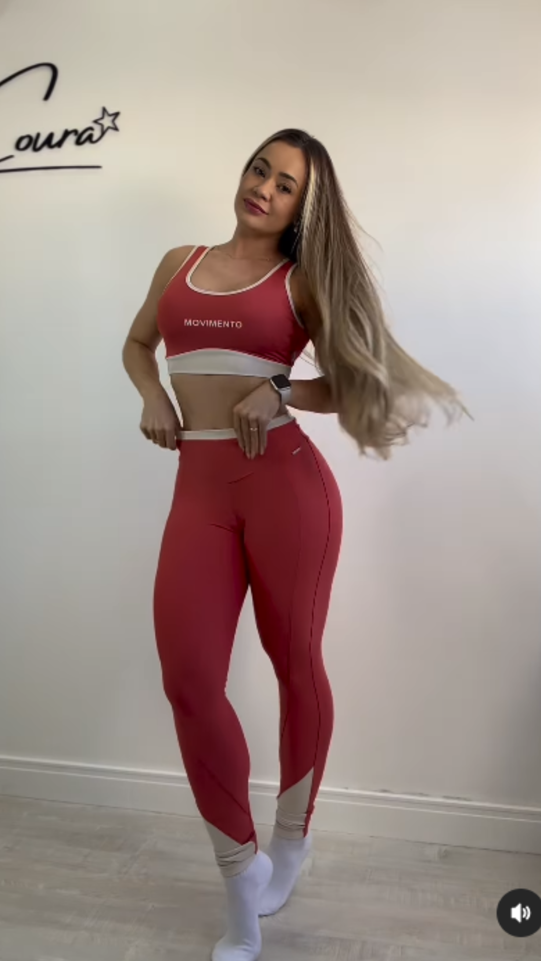 3 PEÇAS/ CONJUNTO - (TOP + LEGGING + JAQUETA)